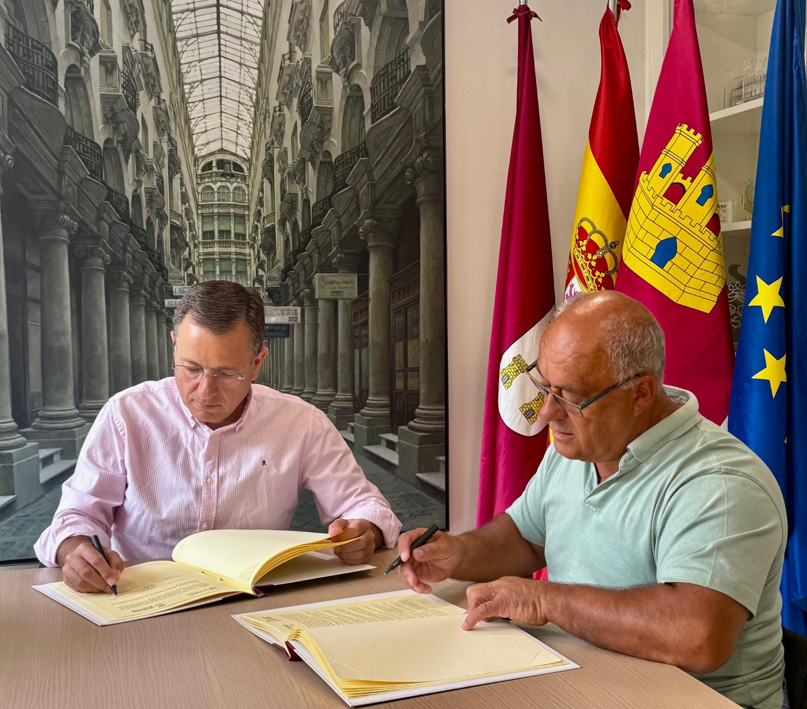 El Ayuntamiento de Albacete ha renovado su colaboración con Cocemfe Albacete, as...