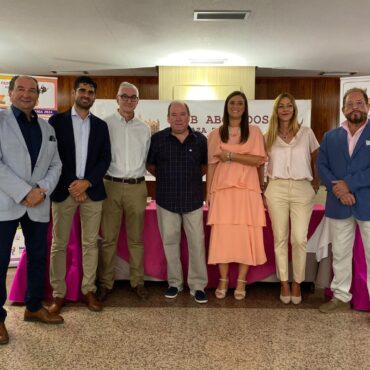 El concejal de Asuntos Taurinos, Alberto Reina, ha participado en la presentaci...