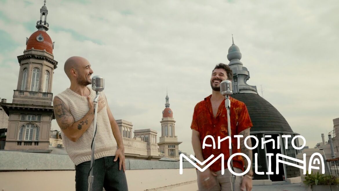 Antoñito Molina, Abel Pintos - Me Subo Por Las Paredes (Videoclip Oficial)