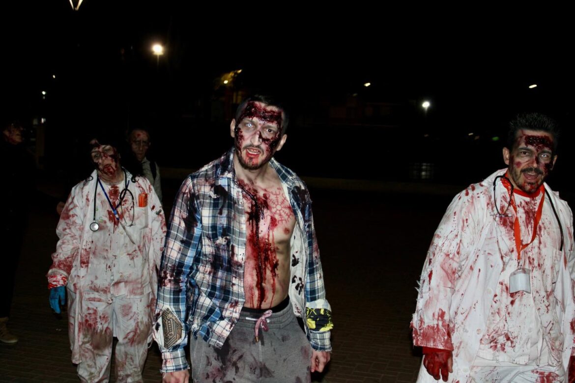 ¡Vuelve la Invasión Zombie a Albacete! 

¡Prepárate para una noche llena de adr...