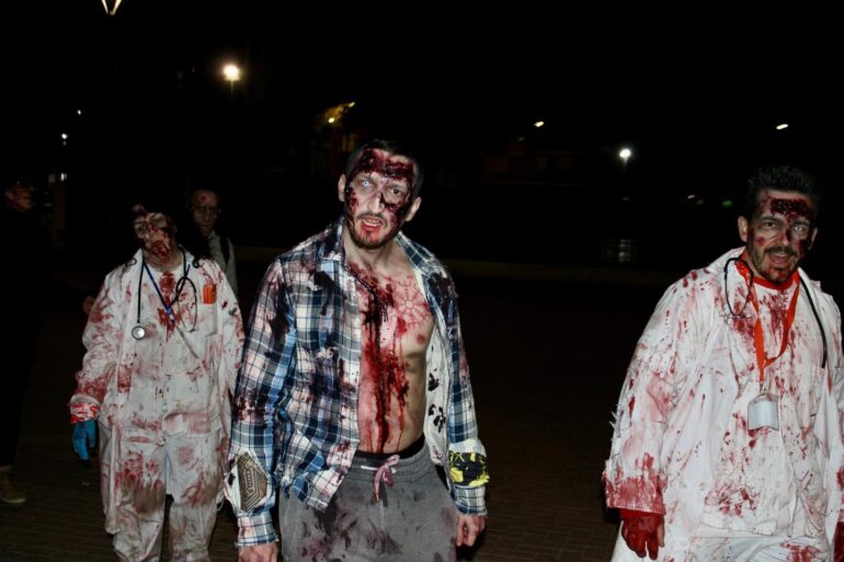 ¡Vuelve la Invasión Zombie a Albacete! 

¡Prepárate para una noche llena de adr...