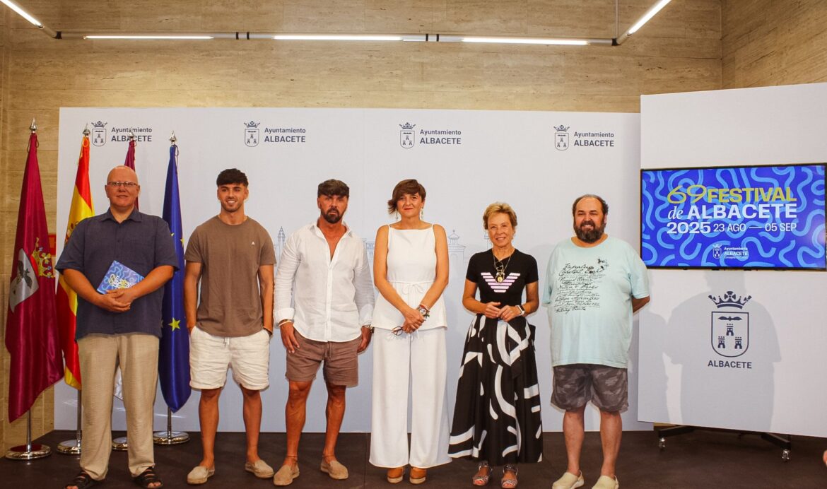 La concejala de Cultura, Elena Serrallé, ha presentado el 69º Festival de Albac...