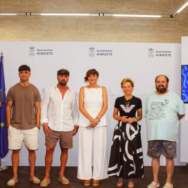 La concejala de Cultura, Elena Serrallé, ha presentado el 69º Festival de Albac...