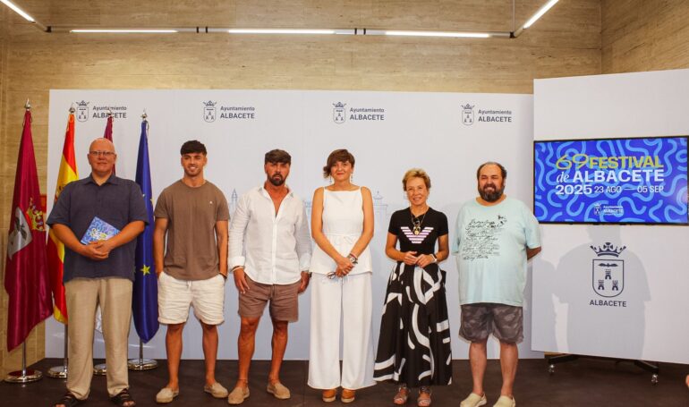La concejala de Cultura, Elena Serrallé, ha presentado el 69º Festival de Albac...
