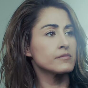 BAREI - Ya no va conmigo (Videoclip Oficial)