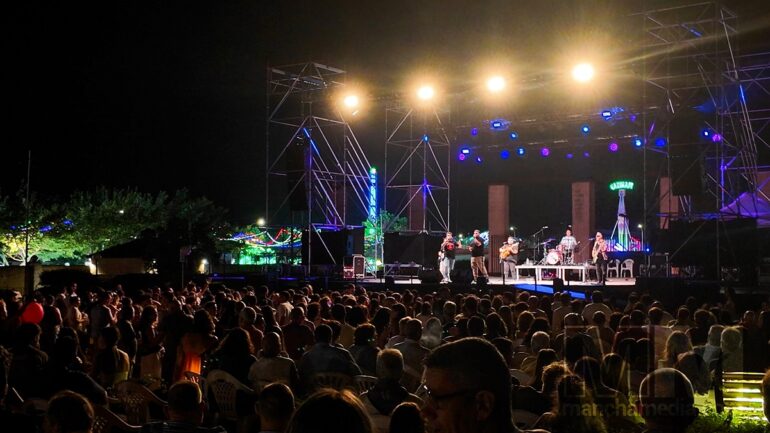 Más de 1.000 entradas vendidas en el Tributo a Estopa a beneficio de Cáritas Parroquial - SURCO CLM, Diario digital