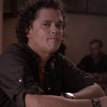 Carlos Vives - Volví a Nacer