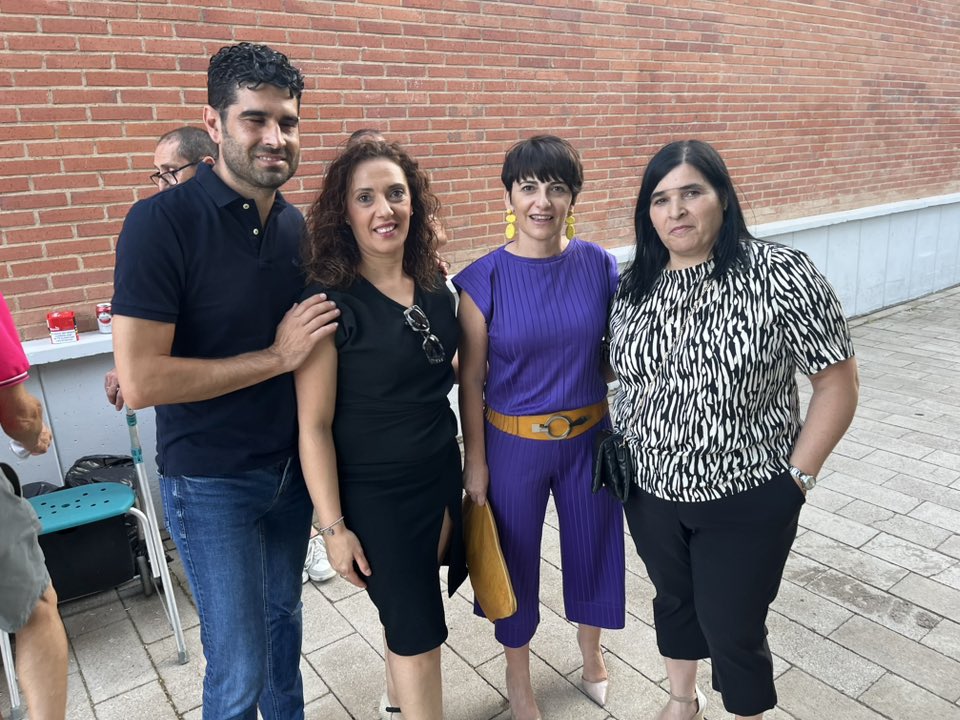 Celebración de las Fiestas del Barrio San Pedro Mortero con pregón inaugural.