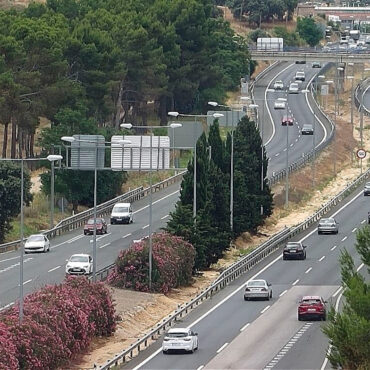 Autovía con tráfico