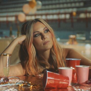 Edurne - La Culpa (visualizer)