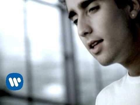 Alex Ubago - Que Pides Tu? (Video Oficial)