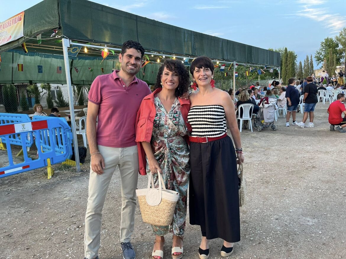 Fiestas de Casasviejas arrancan con pregón y presencia de concejales de Albacete.