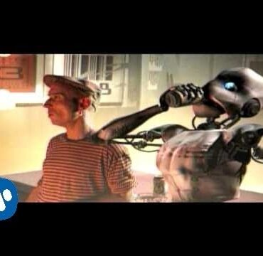Fito & Fitipaldis - La casa por el tejado (Videoclip oficial)