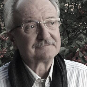 Headline: Fallece Jesús Martino, gestor sanitario con amplia trayectoria en la región.