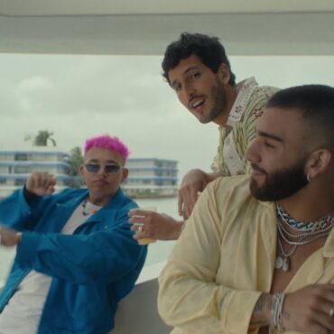 Sebastián Yatra, Manuel Turizo, Beéle - VAGABUNDO (Official Video)