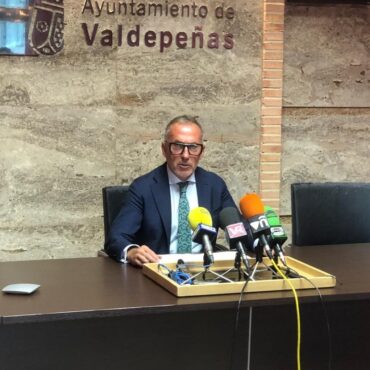 Valdepeñas dibuja una inversión de 500.000 euros para la nueva salida del parking de la Plaza Constitución - SURCO CLM, Diario digital