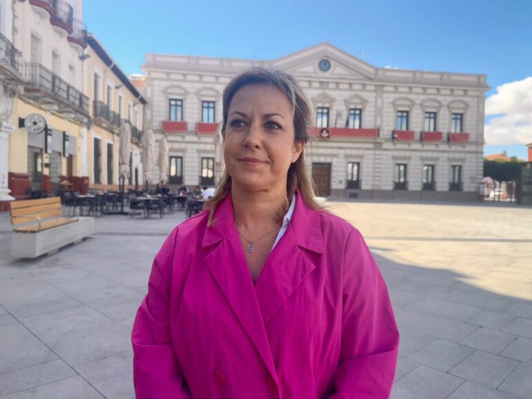 Abengózar reprocha al PP de Paco Núñez su “política mezquina y carroñera” con el incendio del Pico del Lobo y exige que “dejen de estorbar”