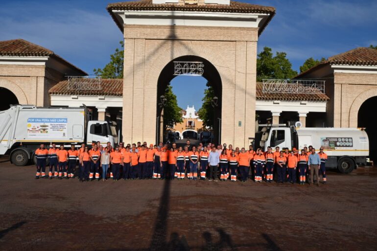 Albacete reluce en Feria gracias al esfuerzo de los trabajadores de limpieza y r...