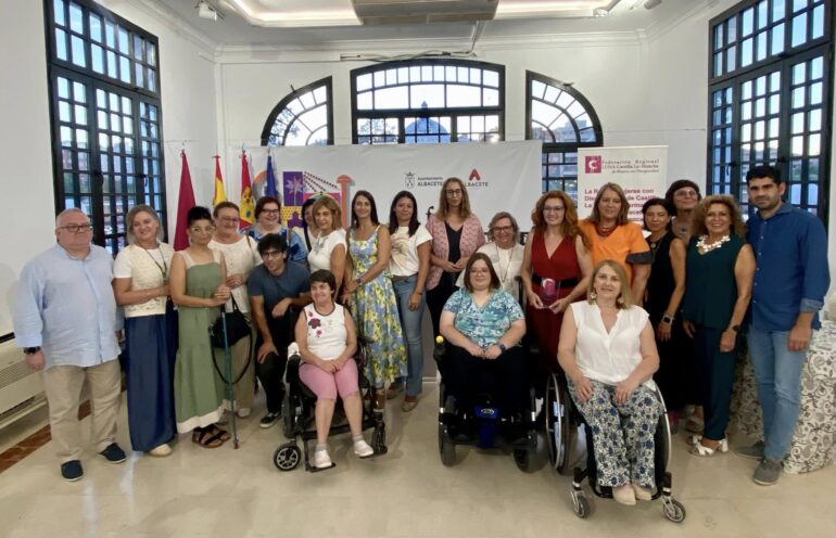 Broche de oro al Día de Discapacidad en Feria con la entrega de reconocimientos...