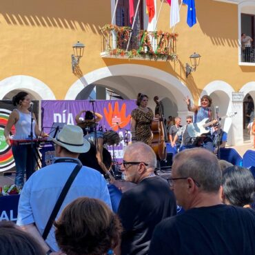 Hoy nuestra concejala Marisa Sanchez Cerro ha participado en el acto institucio...