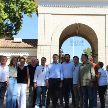 Alberto Núñez Feijóo, presidente nacional del PP, ha estado esta tarde en la Fer...