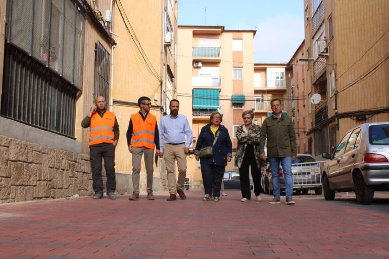 El Plan de Reposición de Vías Públicas del Ayuntamiento de Albacete sigue trans...