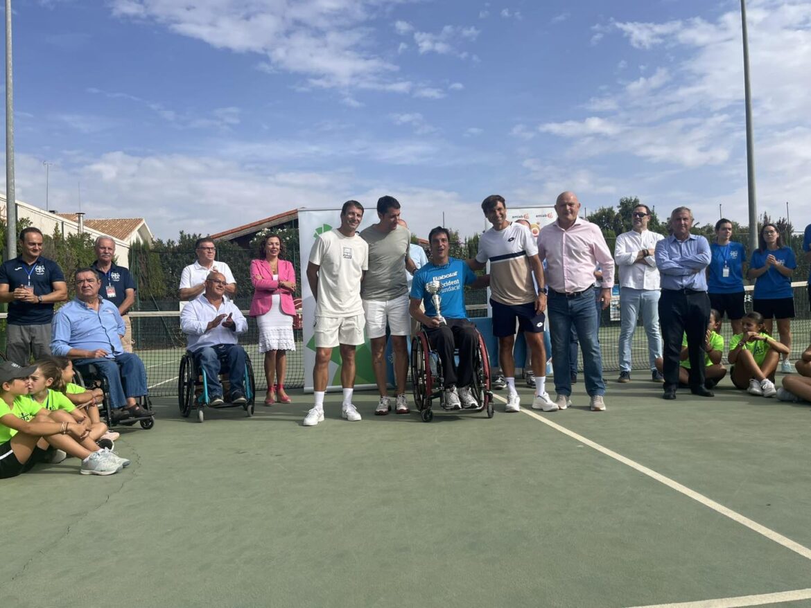 Villaescusa destaca el éxito del Torneo de Tenis en Silla de Ruedas 
 • El conce...