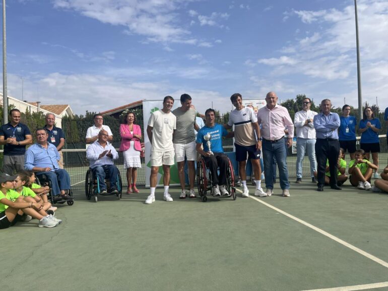 Villaescusa destaca el éxito del Torneo de Tenis en Silla de Ruedas 
 • El conce...