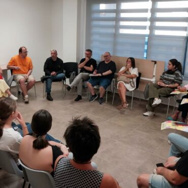 El Ayuntamiento impulsa el taller teatral “Compartiendo Escenario” para visibil...