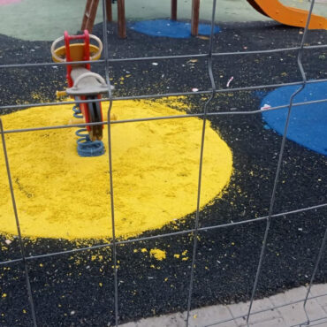 El concejal de Proximidad, Carlos Calero, ha denunciado un nuevo acto vandálico...