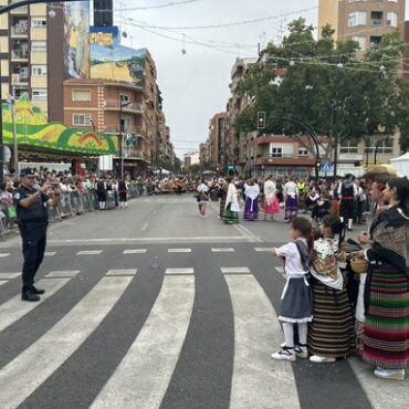 Los verdaderos protagonistas de la Feria sois vosotros, vecinos y vecinas. 
¡Gr...