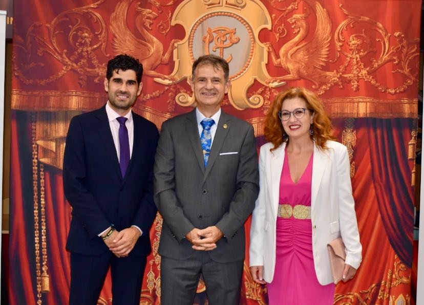 El Colegio Oficial de Médicos de Albacete cumple 130 años.  

Nuestro portavoz J...