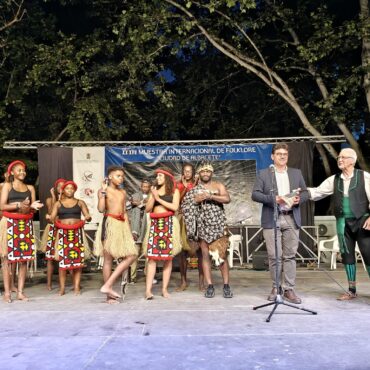 Esta tarde hemos disfrutado de una cita muy especial en el XXXVII Muestra Inter...