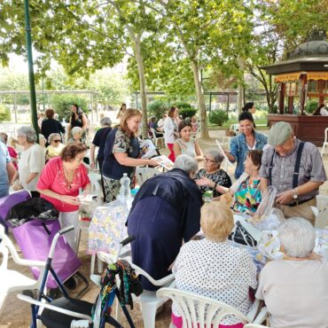 Los usuarios del ‘Verano saludable’ se reúnen en la Fiesta del Árbol como cierre...