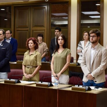 #Violenciamachista.

El #Pleno de #septiembre del Ayuntamiento de Albacete se h...