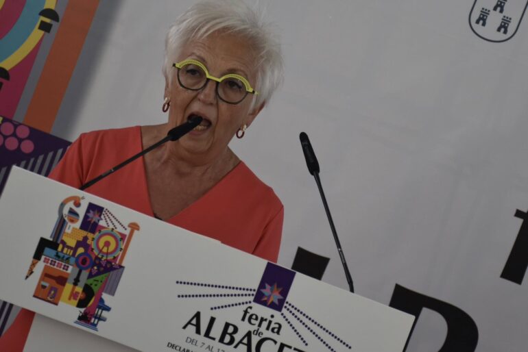 El Grupo Municipal Socialista se ha sumado hoy al homenaje que la ciudad de Alb...