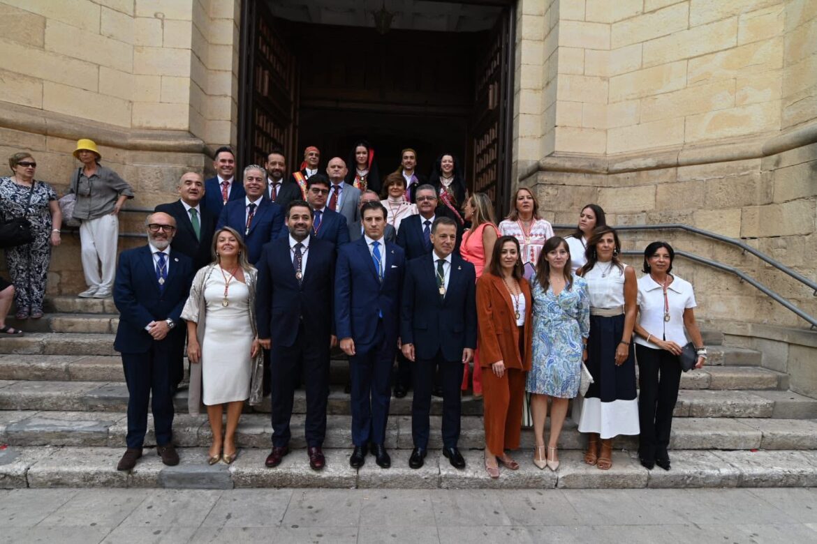La Santa Iglesia Catedral se abarrota para rendir homenaje a la Patrona de Albac...