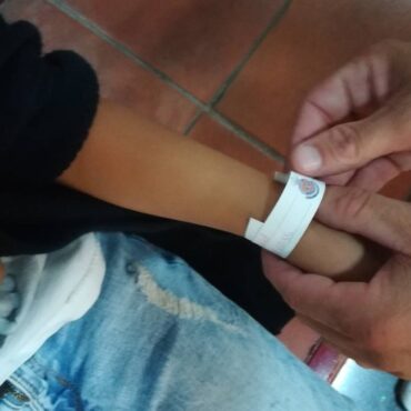 En el retén de #Feria tenemos pulseras identificativas para niños, facilitará su...