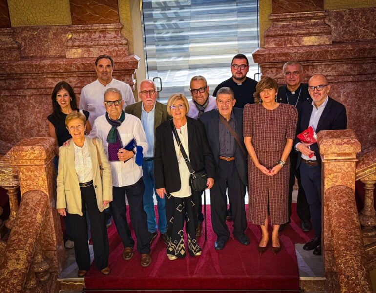 Esta tarde la concejala de Cultura, Elena Serrallé, ha participado en la present...