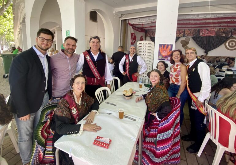 Un placer recibir en nuestra Casa del Pueblo a los Manchegos y Manchegas de la F...