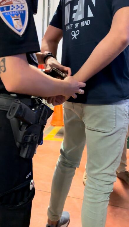 Muy vigilantes y atentos a cualquier conducta sospechosa.
TOLERANCIA CERO
Por un...