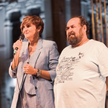 La ópera Carmen conquistó la Plaza del Altozano.

En el marco del  69º Festival...