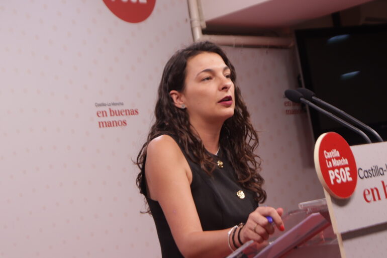 Jiménez ve “indecente” que el PP no condene las declaraciones de odio de Vox porque depende de ellos en ayuntamientos y diputaciones