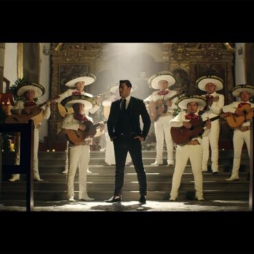 Carlos Rivera - Regrésame Mi Corazón