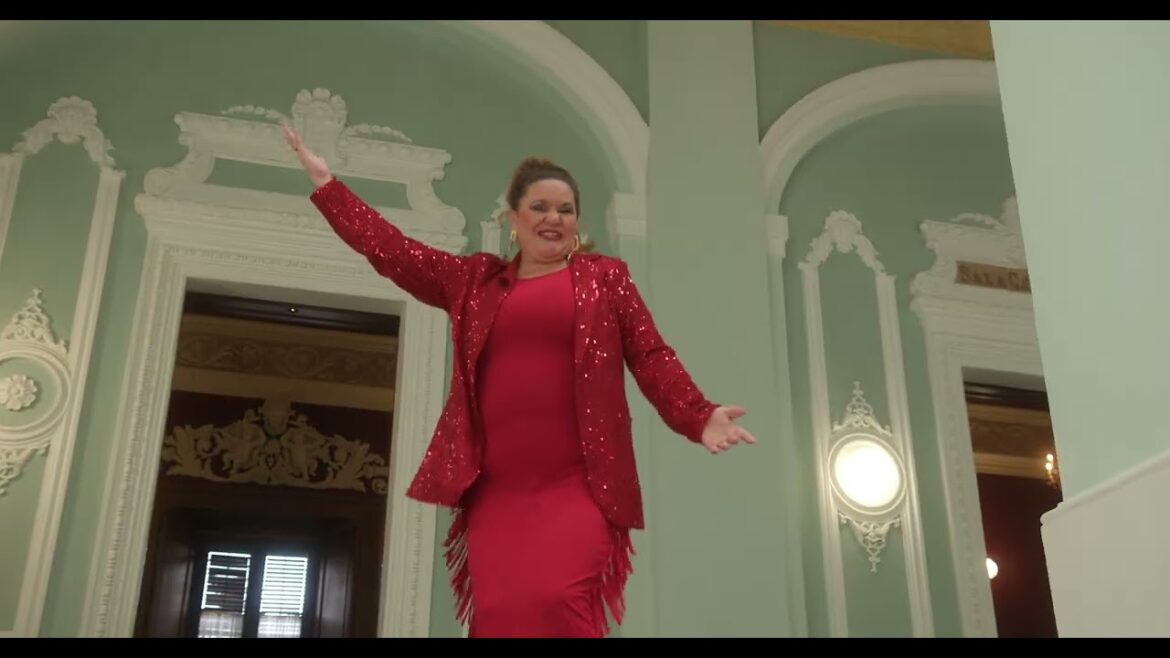 Caty Ocaña - Son Momentos (Video Oficial)