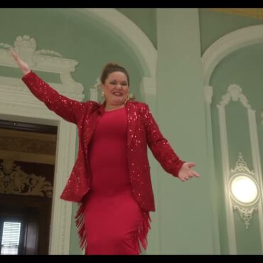Caty Ocaña - Son Momentos (Video Oficial)