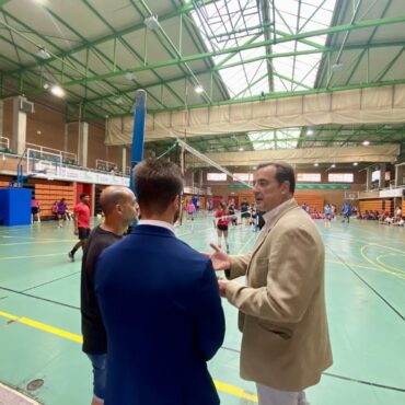 XXXVII Torneo Voleibol Feria de Albacete organizado por el Club Voleibol Adeva ....
