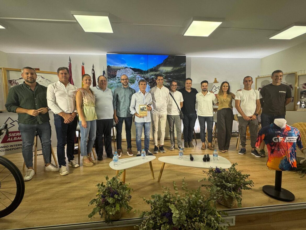 El ex ciclista y comentarista deportivo Perico Delgado ha afirmado este martes e...