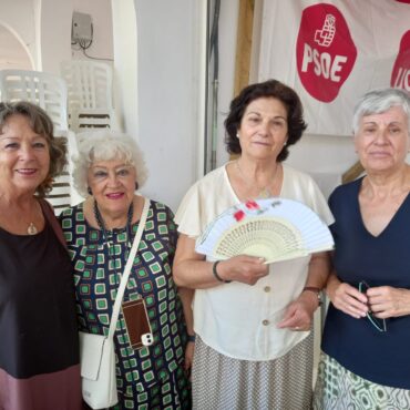 ¡Seguimos de Feria!  

Hemos mantenido nuestro tradicional encuentro con la mili...