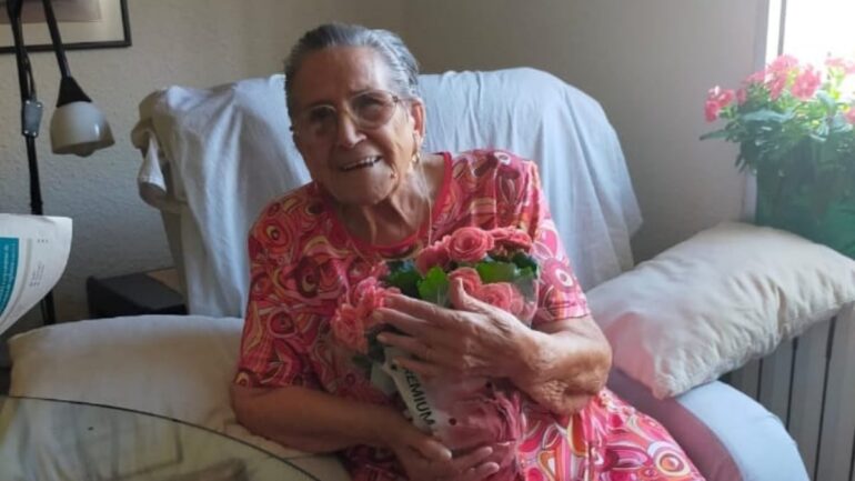 Fue la fundadora de la Avcu Barrio de Fátima y fomentó el asociacionismo femenin...